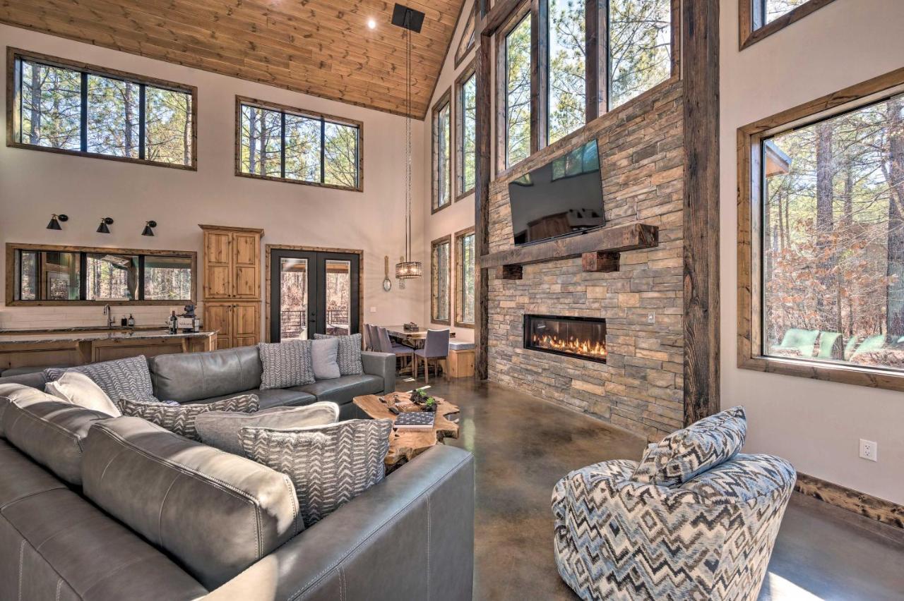 Broken Bow Lazy Dog Lodge With Hot Tub, Pool Table Exterior foto